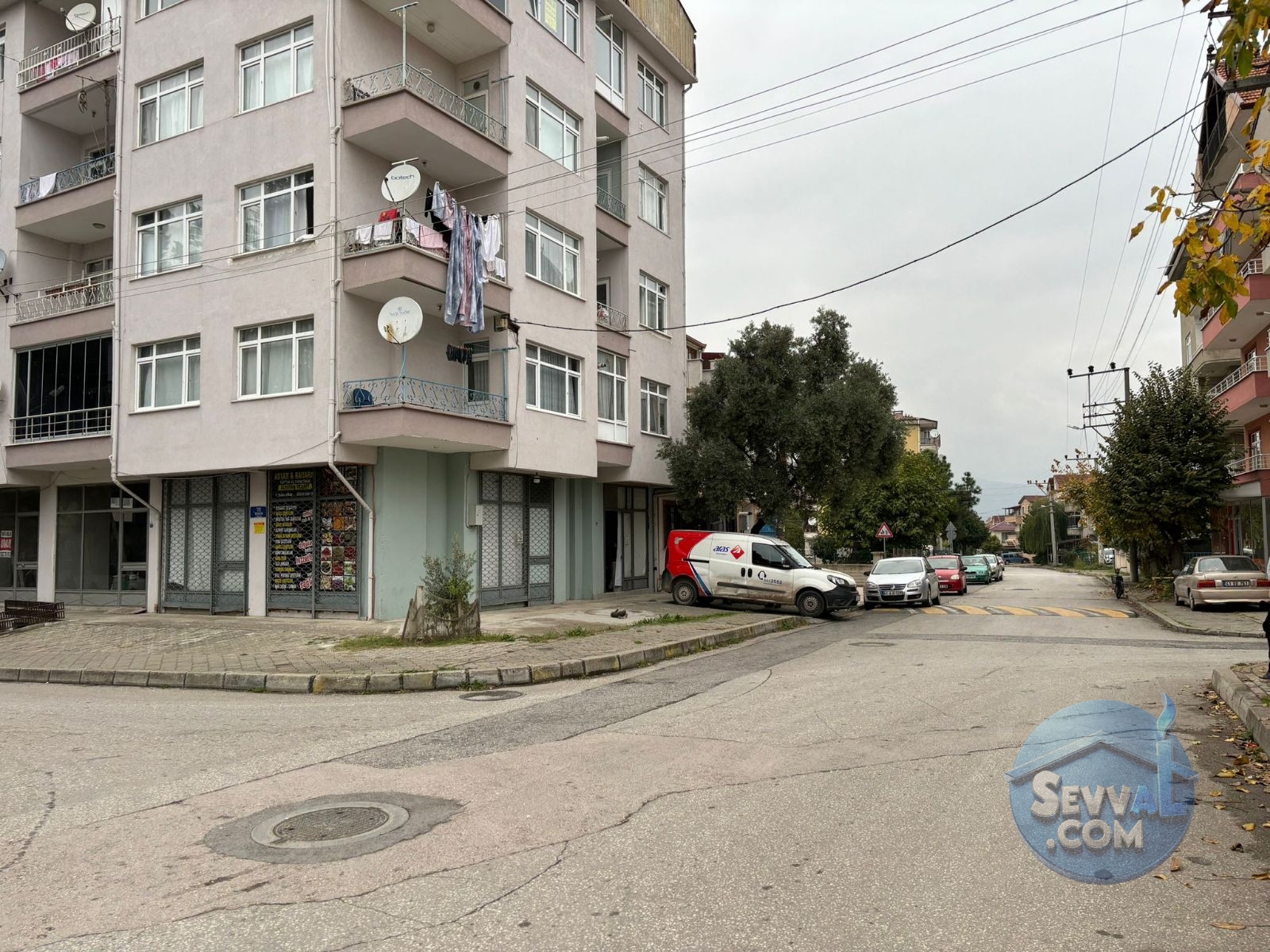 KAVAKLI'DA 2+1 YENİLENMİŞ KİRALIK DAİRE - Kocaeli Gölcük fotoğraf 2
