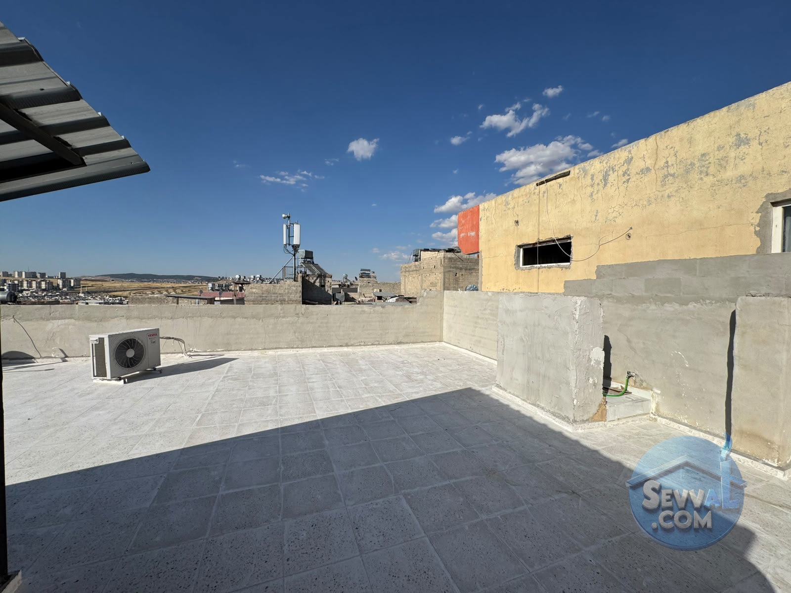 AHMET YESEVİDE SATILIK TERASLI DAİRE - ŞANLIURFA HALİLİYE fotoğraf 12