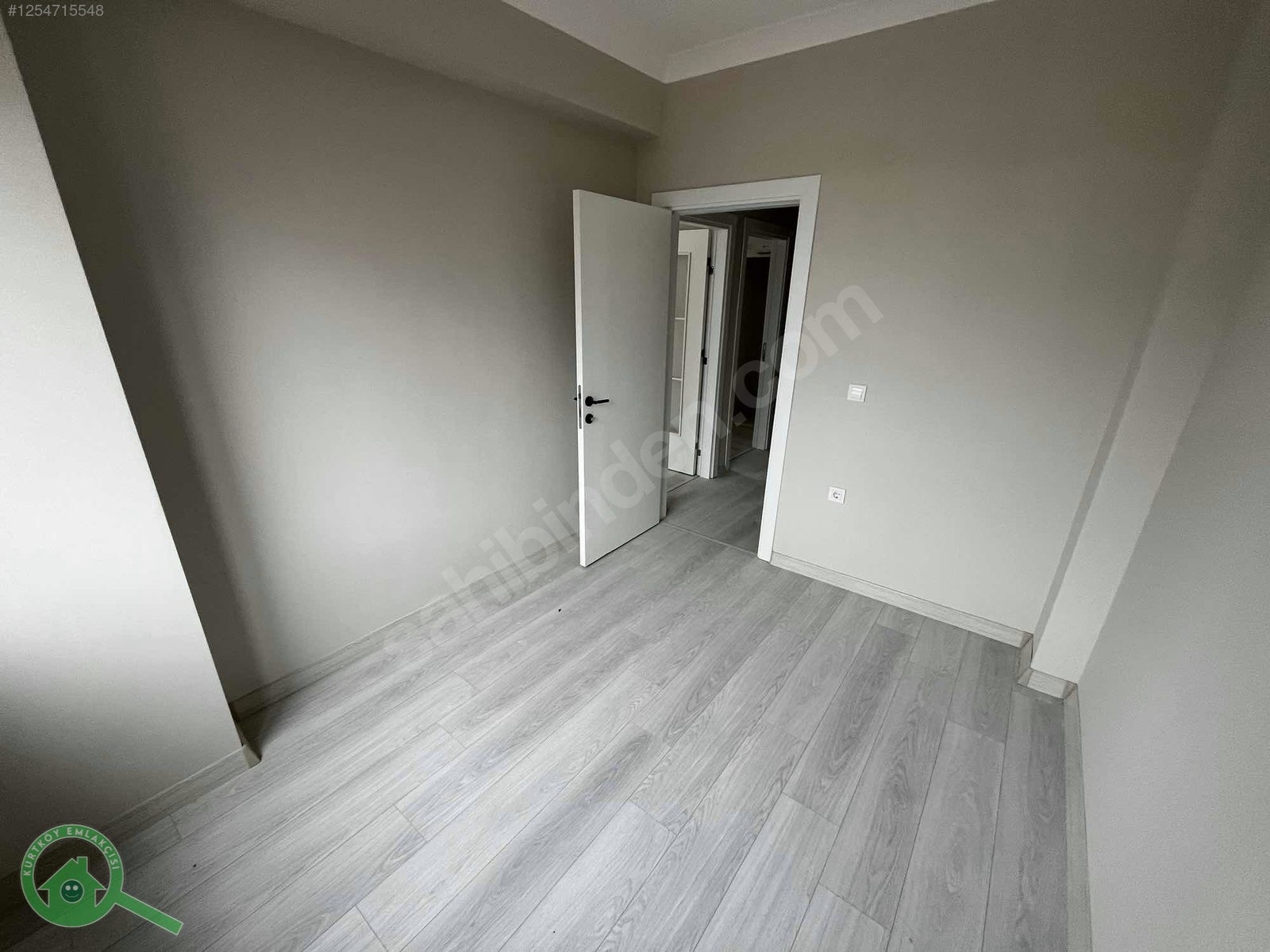 Pendik Çamçeşme'de Satılık 2+1 Kapalı Otoparklı Daire - İSTANBUL PENDİK fotoğraf 24