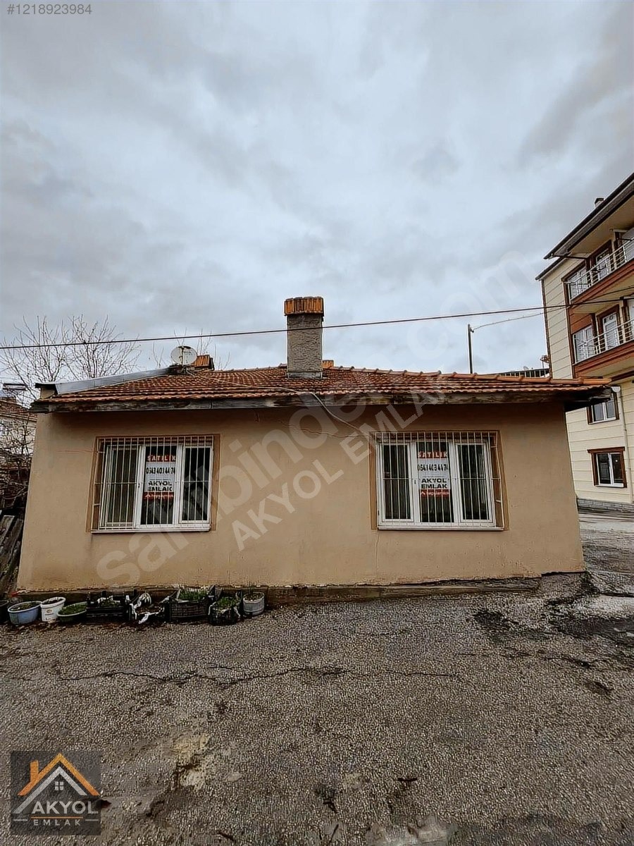^^AKYOL EMLAKTAN DAĞÇEŞME MAHALLESİNDE MÜSTAKİL EV^^ - KÜTAHYA TAVŞANLI fotoğraf 21