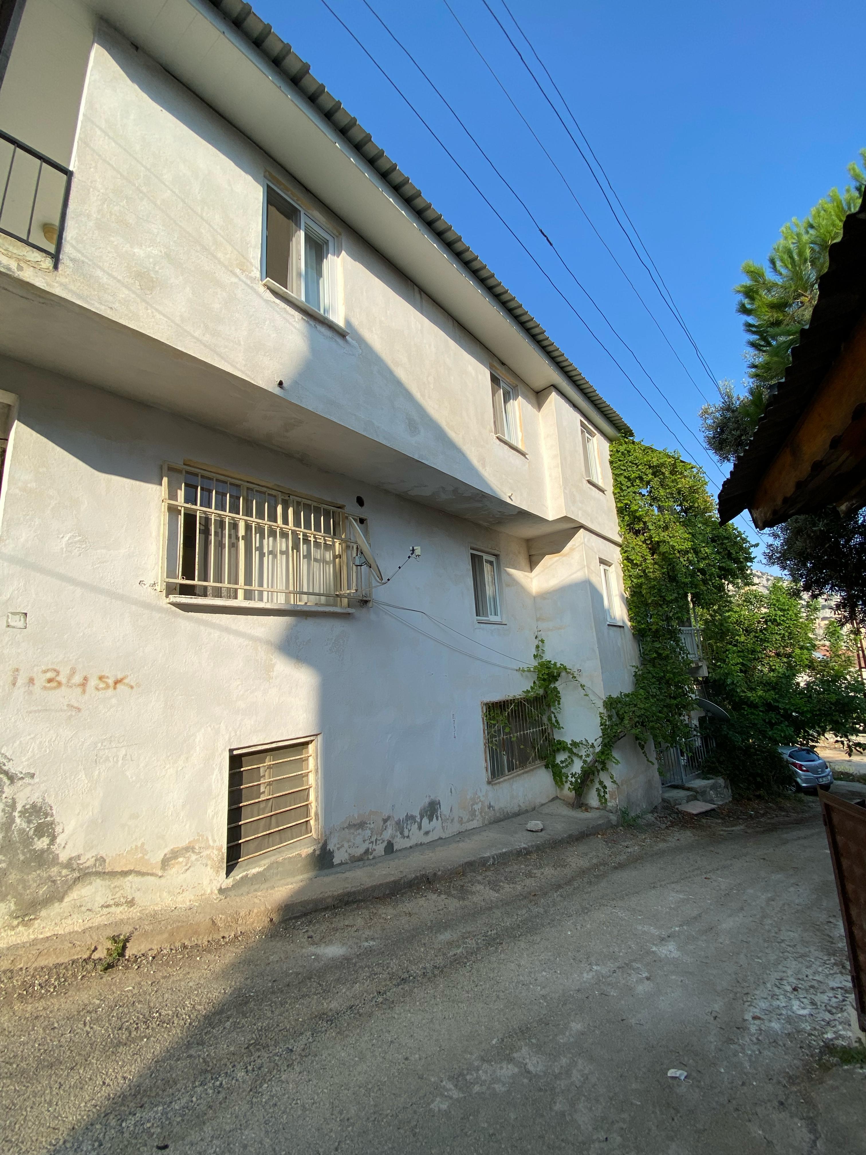 ERGÜNDEN AŞAĞI GÖZNEDE SATILIK ZEMİNKAT 2+1 YAYLA EVİ - MERSİN TOROSLAR fotoğraf 3