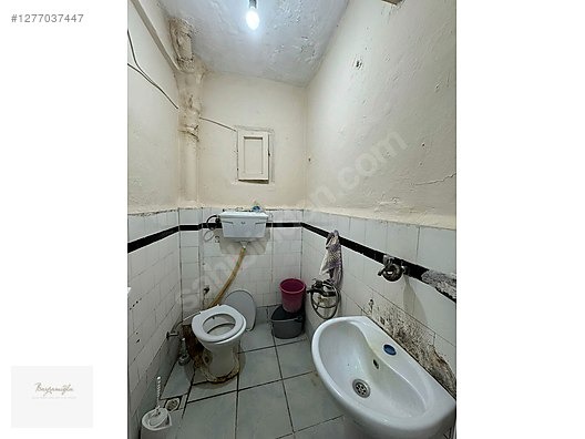 BAYRAMOĞLU EMLAK'TAN MEYDANA VE CADDEYE YAKIN SATILIK 1+1 DAİRE! - İSTANBUL FATİH fotoğraf 4