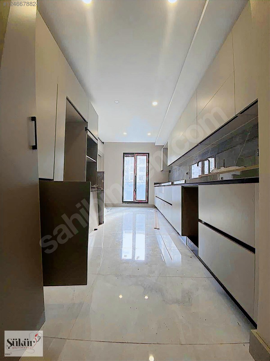 BAŞAKŞEHİR'DE YENİ YERLEŞİM KISA KATLI 4,5+1 SATILIK SIFIR DAİRE - İSTANBUL BAŞAKŞEHİR fotoğraf 9
