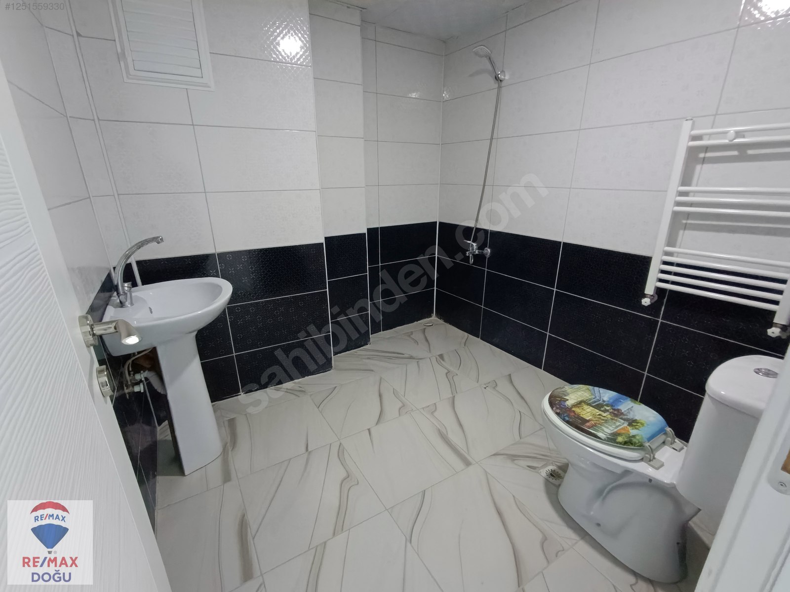 REMAX DOĞU'DAN KIRKLAR MAH'SİNDE 2 YILLIK ACİL SATILIK 3+1 DAİRE - ELAZIĞ MERKEZ fotoğraf 3