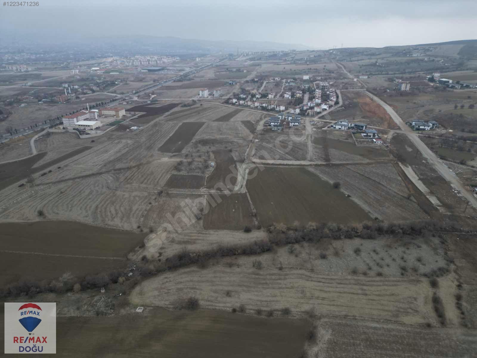 REMAX DOĞUDAN GÜNEY ÇEVRE YOLU YAKINI 5 KAT İMARLI SATILIK ARSA - ELAZIĞ MERKEZ fotoğraf 5