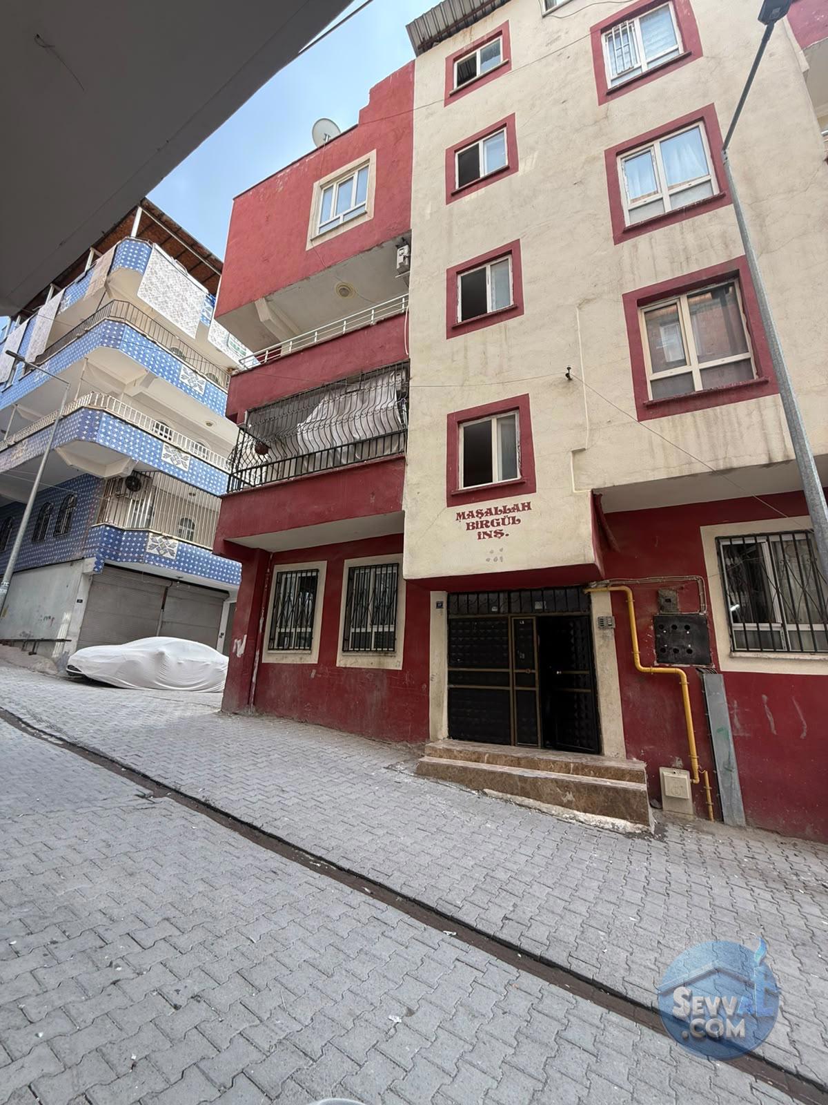 AHMET YESEVİ MAH. 2. KAT 2+1 ODALI 135 m2 DOĞALGAZLI SATILIK SON KAT DAİRE. (EMR - ŞANLIURFA HALİLİYE fotoğraf 10