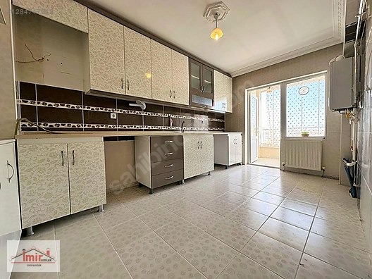 İMİR EMLAK'TAN MASRAFSIZ AYYILDIZ LİSESİ YAKINI 3+1 DAİRE - ANKARA PURSAKLAR fotoğraf 4
