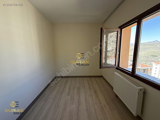 DURAK EMLAK'TAN GÖKÇE TOKİLER'DE KİRALIK 3.KAT 2+1 SIFIR DAİRE - AFYONKARAHİSAR MERKEZ fotoğraf 2