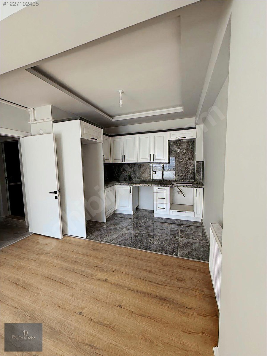 BEYAZYAKA'DAN ATATÜRK MAHALLESİNDE 2+1 SATILIK DAİRE - İZMİR BERGAMA fotoğraf 5