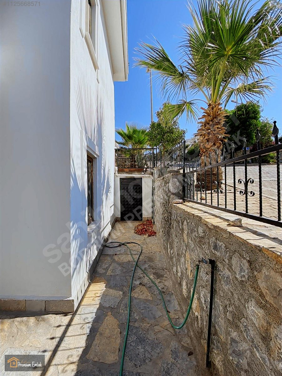 MİLAS KIYIKIŞLACIK'DA DENİZ YAKIN ve MANZARILI SATILIK VİLLA - MUĞLA MİLAS fotoğraf 2