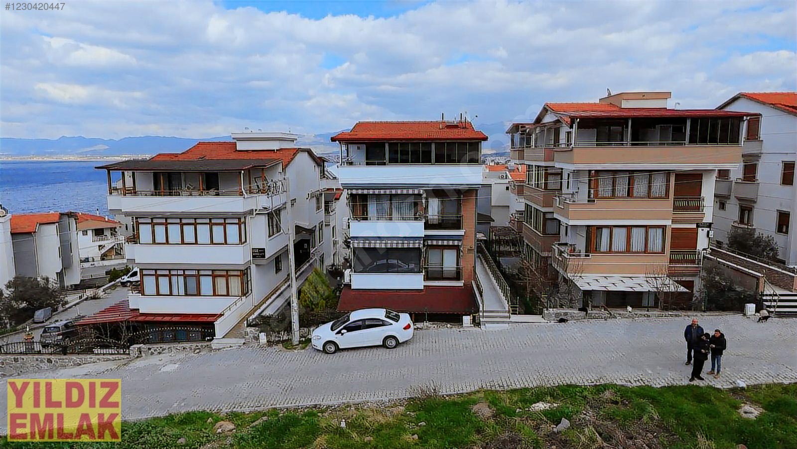 İZMİR DİKİLİ GAZİPAŞA MAH. YAKAMOZDA SIFIR DAİRE - İZMİR DİKİLİ fotoğraf 4