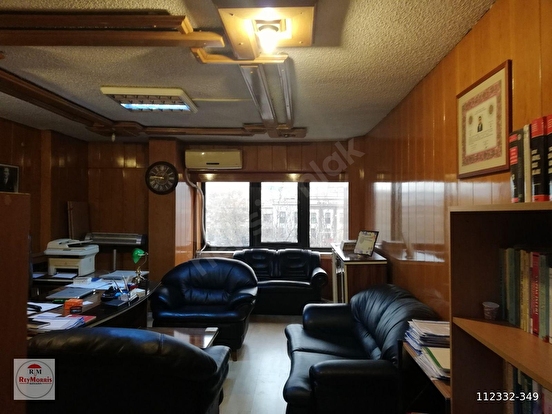 Ankara Sıhhiye Merkezde Balıkçıoğlu İş Hanı Katta Ön Cephe 4 Bölüm 95 M2 Kiralık - ANKARA ÇANKAYA fotoğraf 13