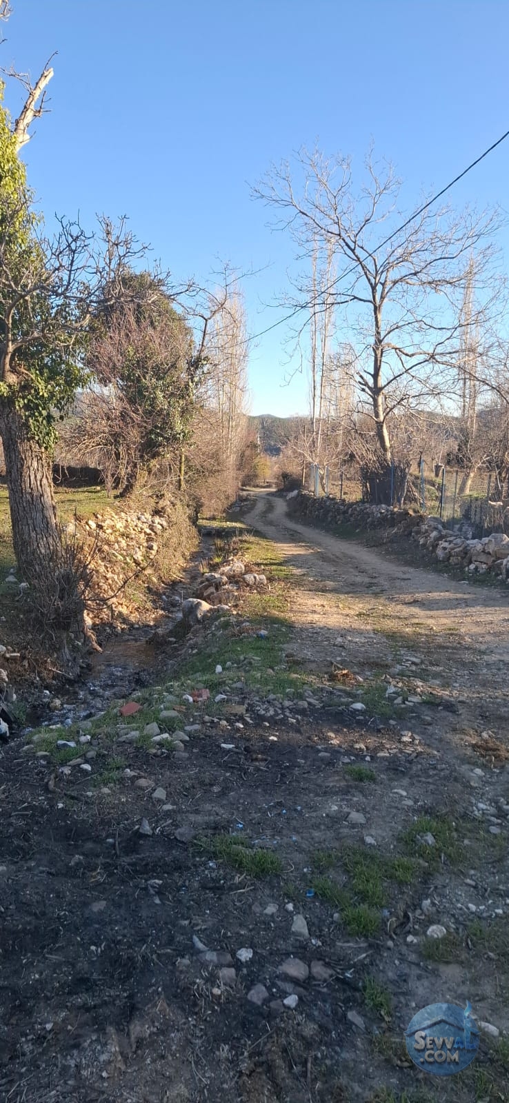 AĞLASUN KIRAÇ MAHALLESİNDE DOĞA İLE İÇ İÇE FIRSAT ARAZİ - Burdur Ağlasun fotoğraf 8