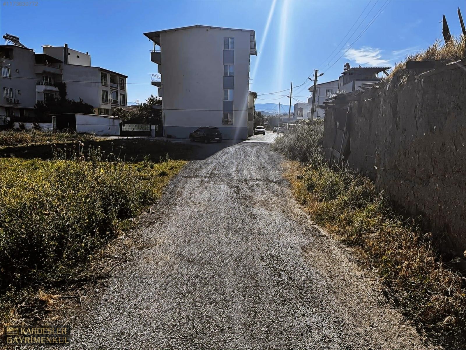 CUMHURİYET MAHALLESİ SATILIK BİTİŞİK NİZAM ARSA - MANİSA AKHİSAR fotoğraf 7