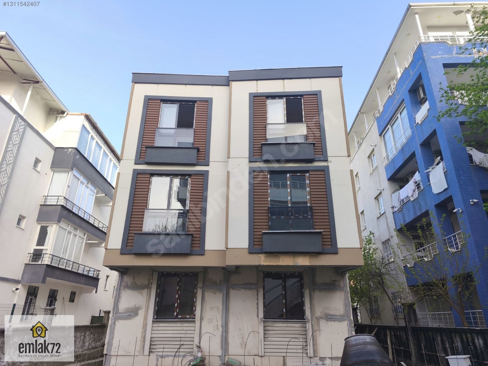 EMLAK72'DEN MERKEZİ KONUMDA SATILIK 1+1 DAİRE - BATMAN MERKEZ fotoğraf 9
