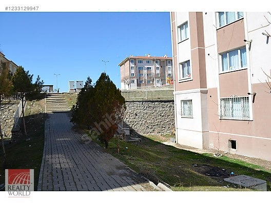 FIRSAT! TEMELLİ TOKİ DE EN ÜST KATTA MANZARALI BOŞ 1+1 DAİRE - ANKARA SİNCAN fotoğraf 4