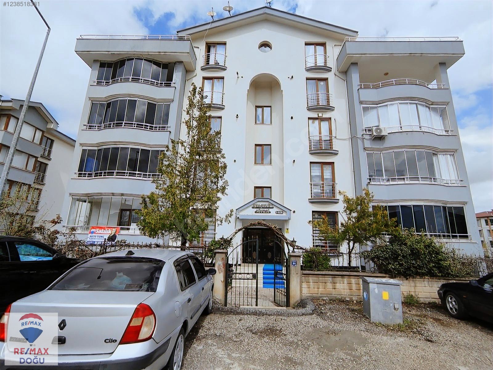REMAX DOĞU'DAN ATAŞEHİR'DE 4+1 DAİRE - ELAZIĞ MERKEZ fotoğraf 4