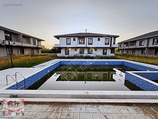 KARASU MERKEZDE SATILIK HAVUZ CEPHE 1+1 EŞYALI FIRSAT DAİRE - SAKARYA KARASU fotoğraf 9