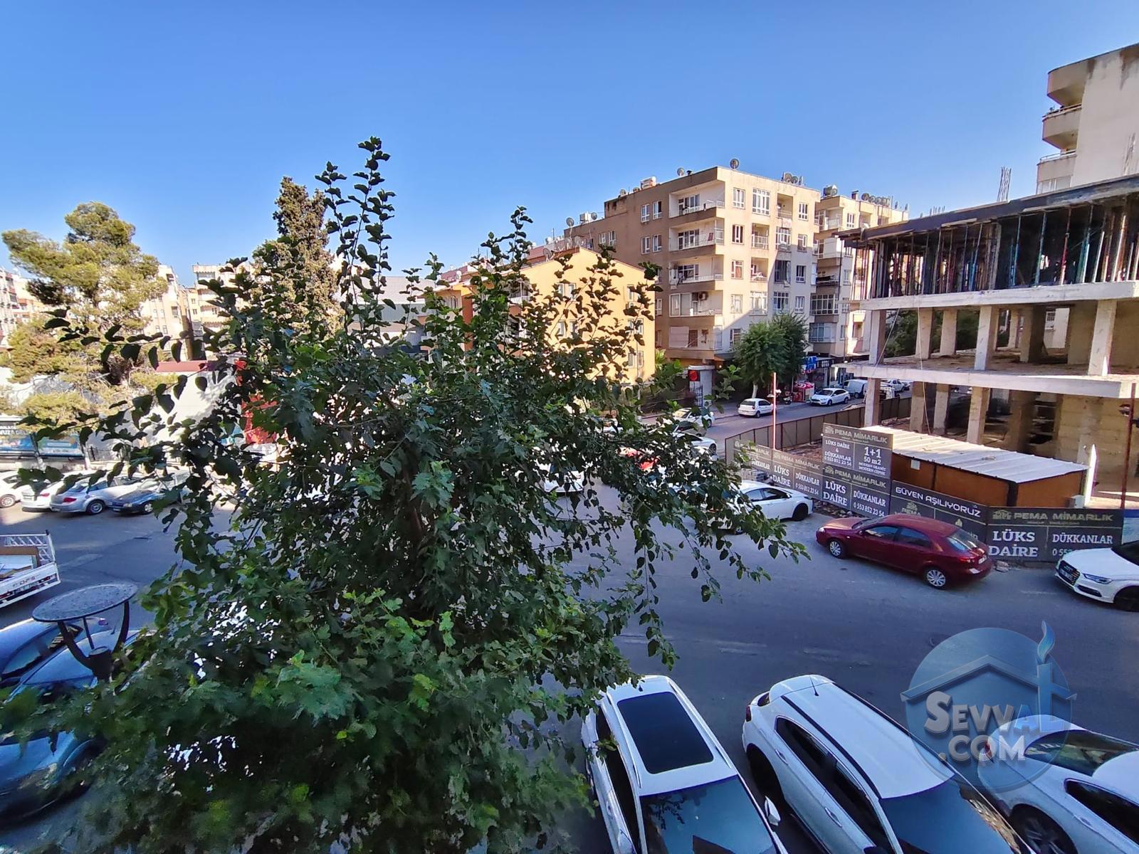 BAHÇELİ EVLER MAH. ACİL SATILIK 1. KAT 3+1 ODALI 150 m2 OFİS - BÜRO. (EKSP BZKRT - ŞANLIURFA HALİLİYE fotoğraf 8