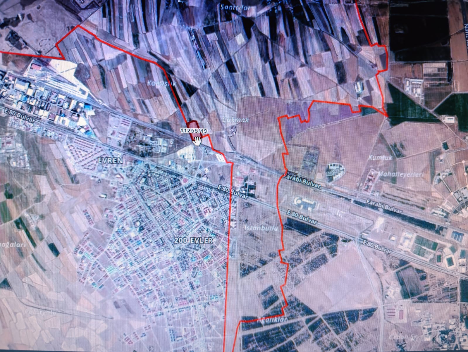 GEZ GAYRİMENKUL DAN  HAVA ALAN YOLUNA CEPELİ HİSSELİ 5000 M2 - ERZURUM YAKUTİYE fotoğraf 2