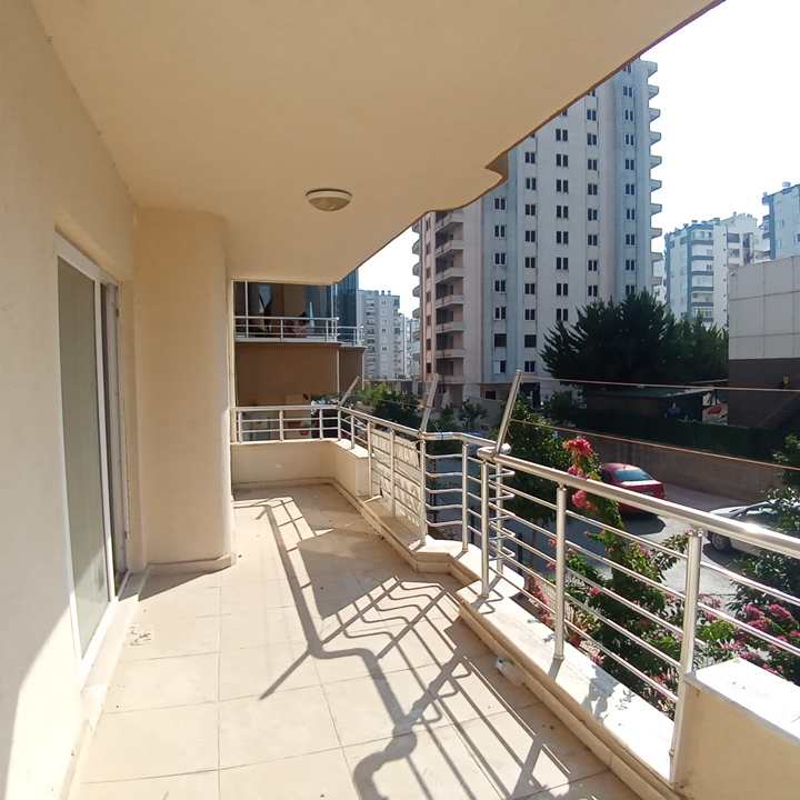 MEZİTLİ YENİMAHALLE. DOĞALGAZLI 3+1 SATILIK DAİRE - MERSİN MEZİTLİ fotoğraf 3