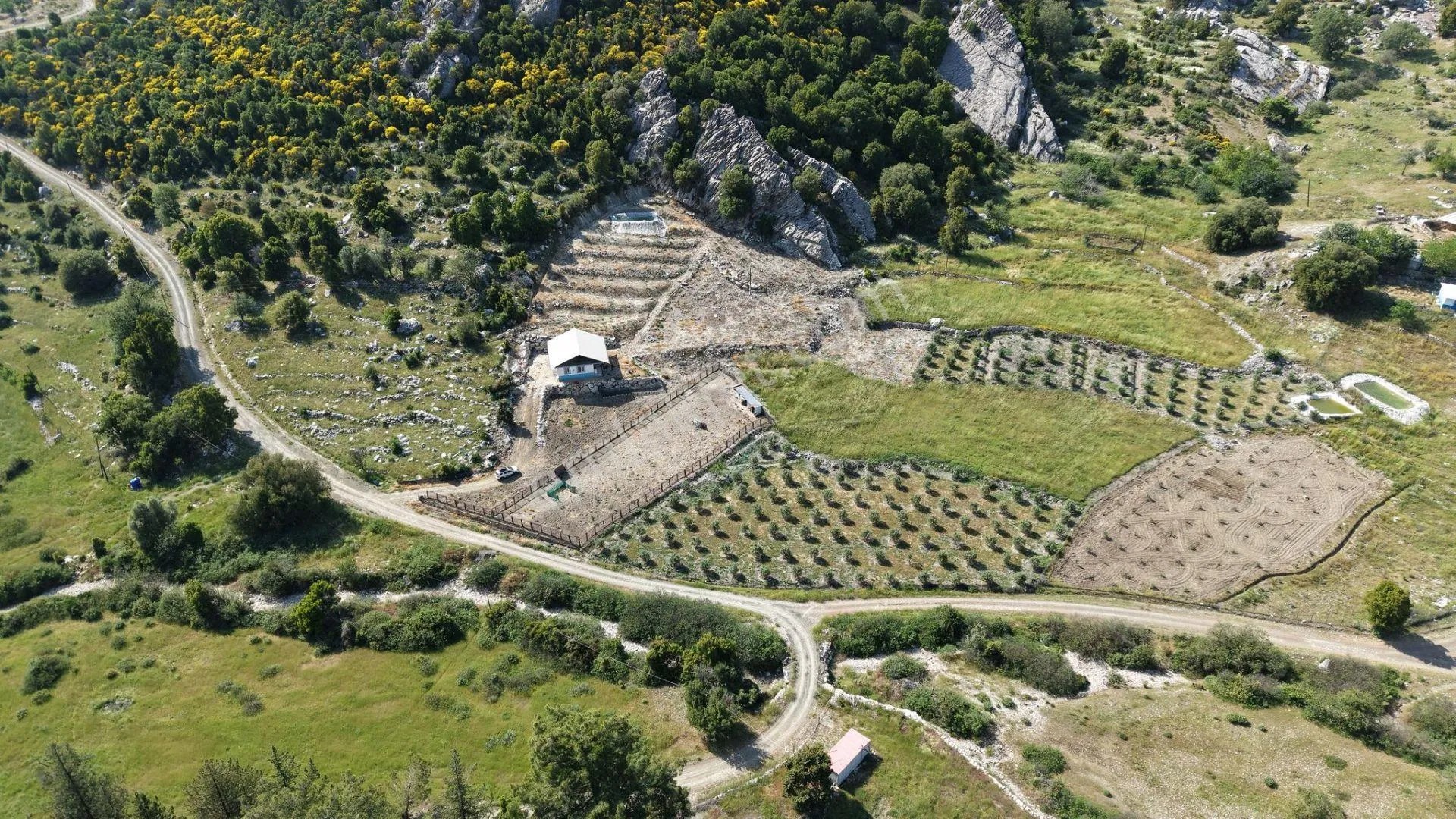 Kumluca İncircik Mahallesinde Satılık Çiftlik-tarla-bahçe - ANTALYA KUMLUCA fotoğraf 16