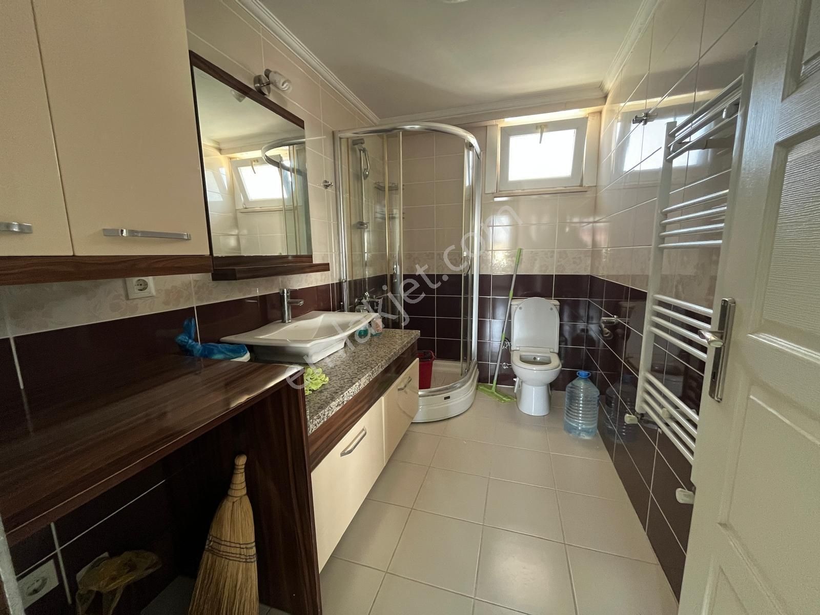 Baki Emlaktan Yukarı Mahallede Deniz Manzaralı Salılık 3+2 Dubleks - İSTANBUL KARTAL fotoğraf 4