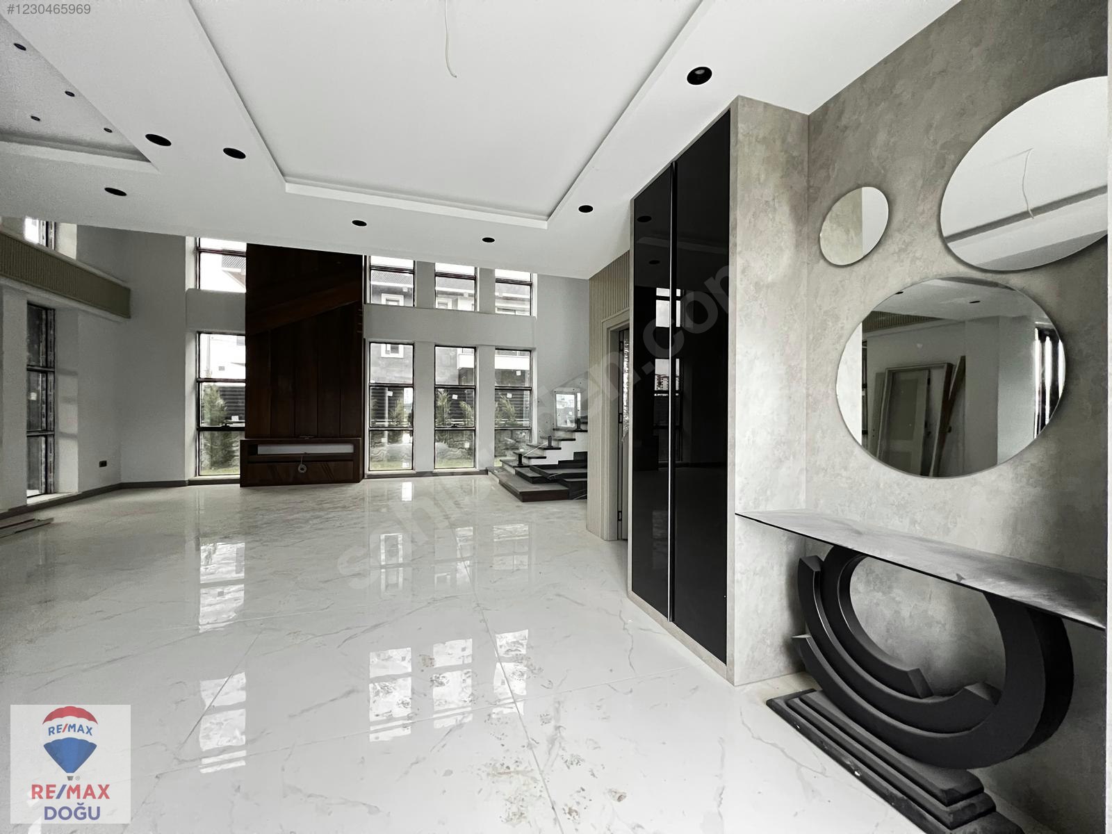 REMAX DOĞU ATAŞEHİR MAH.FULL YAPILI 4+2 SATILIK DE LUX VİLLA - ELAZIĞ MERKEZ fotoğraf 4