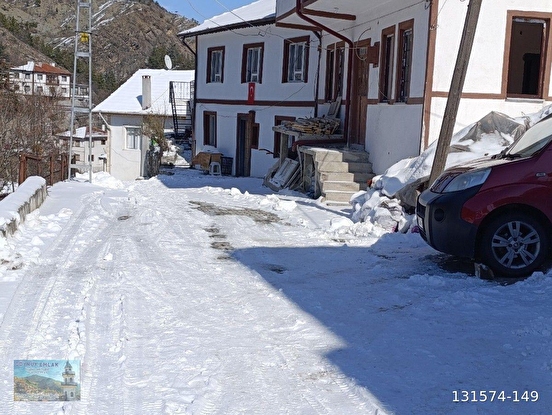 GÖYNÜKTE ÇEŞME MH .ARSA FİYATINA 2 KATLI AHŞAP BAHÇELİ EV . - BOLU GÖYNÜK fotoğraf 3