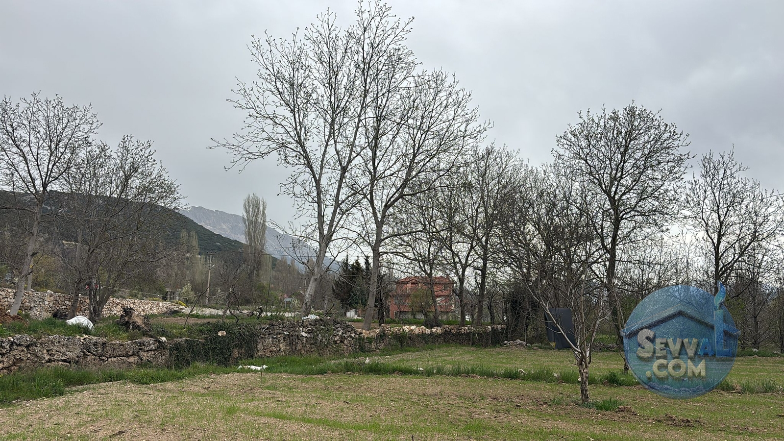 YEŞİLLİKLER DİYARI SUYUN CENNETİ YEŞİLBAŞKÖYDE SATILIK ARAZİ - Burdur Ağlasun fotoğraf 16