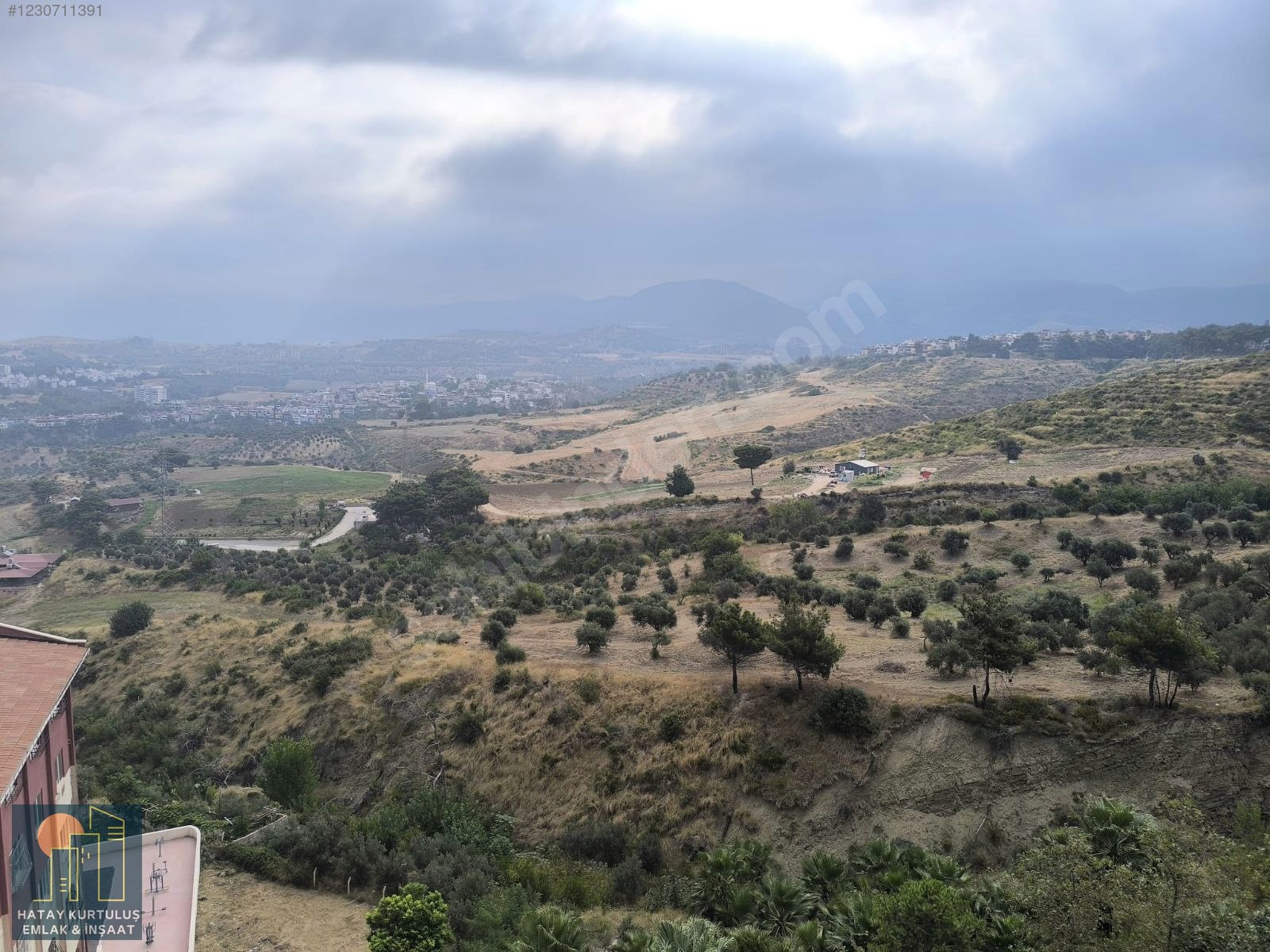 KURTULUŞ EMLAKTAN TOKİ KONUTARINDA SATILIK DENİZ MANZARALI DAİRE - HATAY BELEN fotoğraf 5