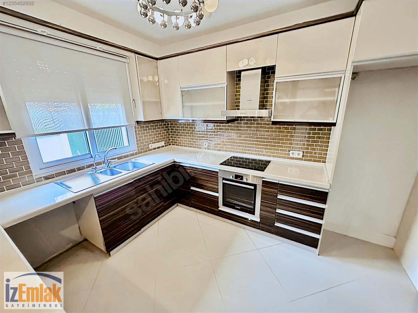 İz Emlak Forum'un Hemen Yanında Sitede 4+2 Bakımlı Villa - İZMİR BORNOVA fotoğraf 5