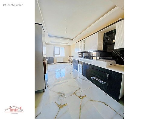 İMİR EMLAK OFİSİNDEN HASTANE YAKINI 4+1 195m2 1.KAT KAPALI GARAJ - ANKARA PURSAKLAR fotoğraf 3