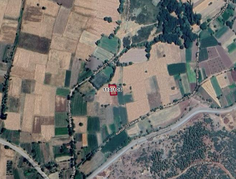 DENİZLİ ACIPAYAM KURTLAR KÖYÜNDE  435 M²  TARLA SATILIKTIR