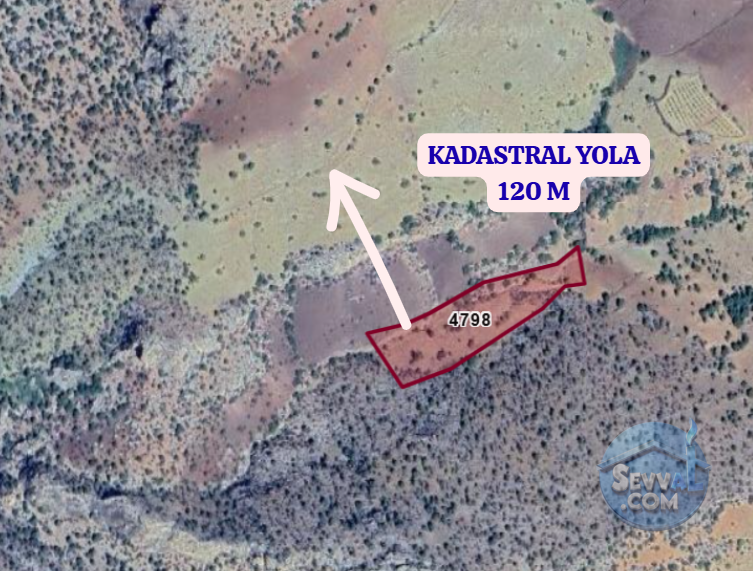 KARAMAN MERKEZ BOZKANDAK  KÖYÜNDE  5.700 M²   BAĞ  SATILIKTIR - KARAMAN MERKEZ fotoğraf 3