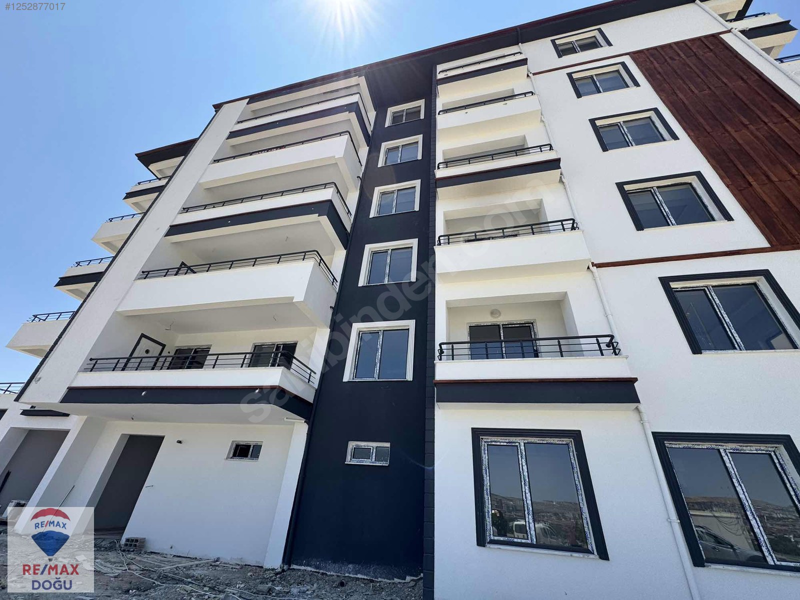 REMAX DOĞUDAN ATAŞEHİR MAHALLESİ SATILIK SIFIR 3+1 ARA KAT DAİRE - ELAZIĞ MERKEZ fotoğraf 6