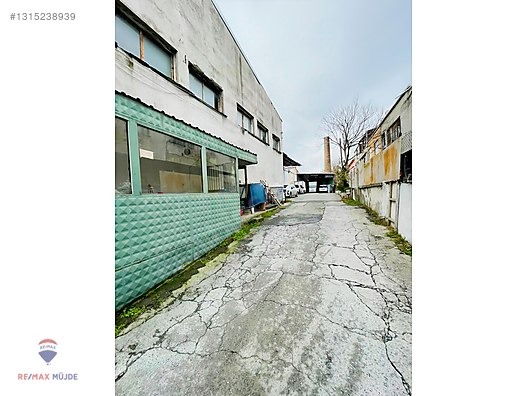 BASIN EKSPRESTE 4500 M2: BUGÜN ANTREPO, YARIN YATIRIMLIK ARAZİ! - İSTANBUL KÜÇÜKÇEKMECE fotoğraf 3