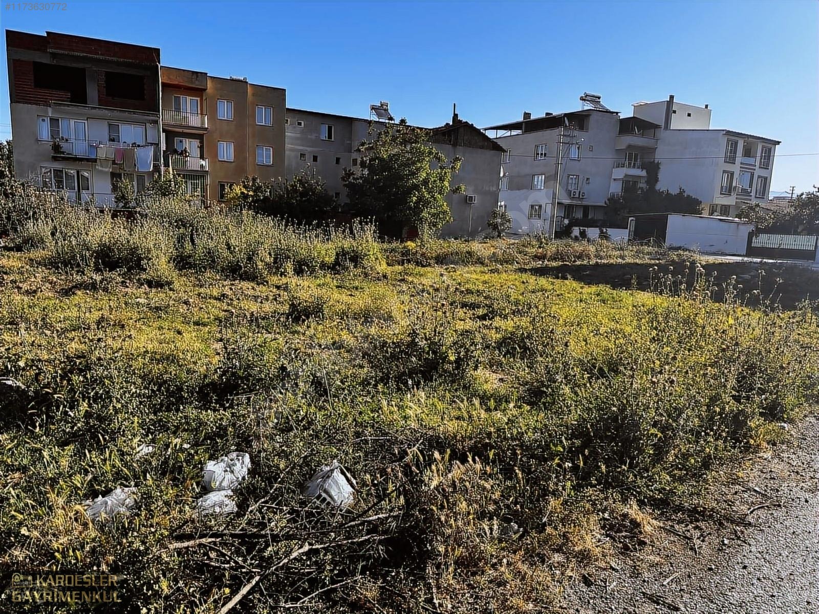 CUMHURİYET MAHALLESİ SATILIK BİTİŞİK NİZAM ARSA - MANİSA AKHİSAR fotoğraf 8
