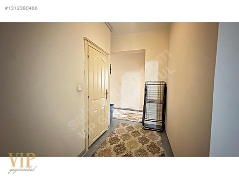 VİP GAYRİMENKUL'den ÇARŞI MERKEZİNDE 3+1 GİRİŞ KAT DAİRE - ANTALYA ELMALI fotoğraf 3