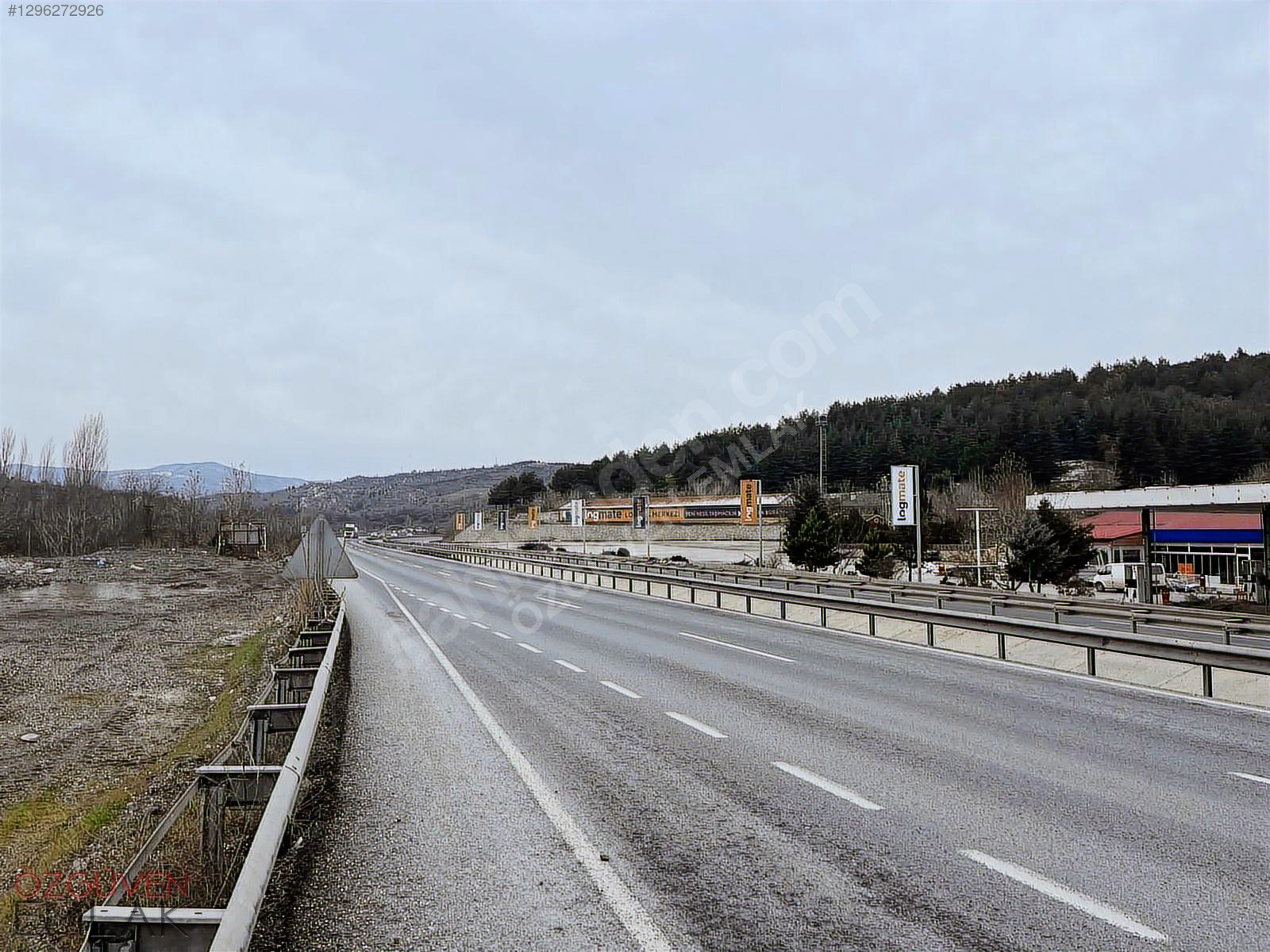 SATILIK TİCARİ İMARLI ARAZİ - BİLECİK MERKEZ fotoğraf 17