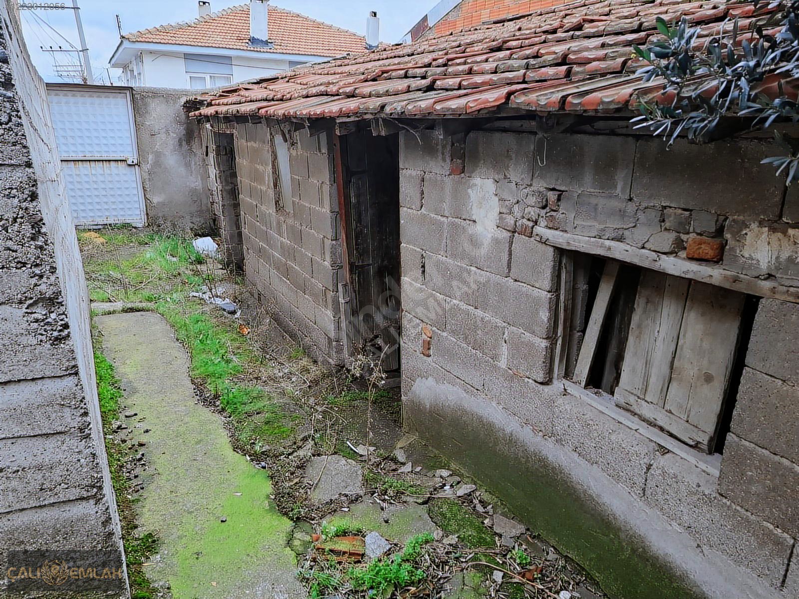 Karacabey İmaret Camii Yanı 4 Kat İmarlı Arsa - BURSA KARACABEY fotoğraf 3