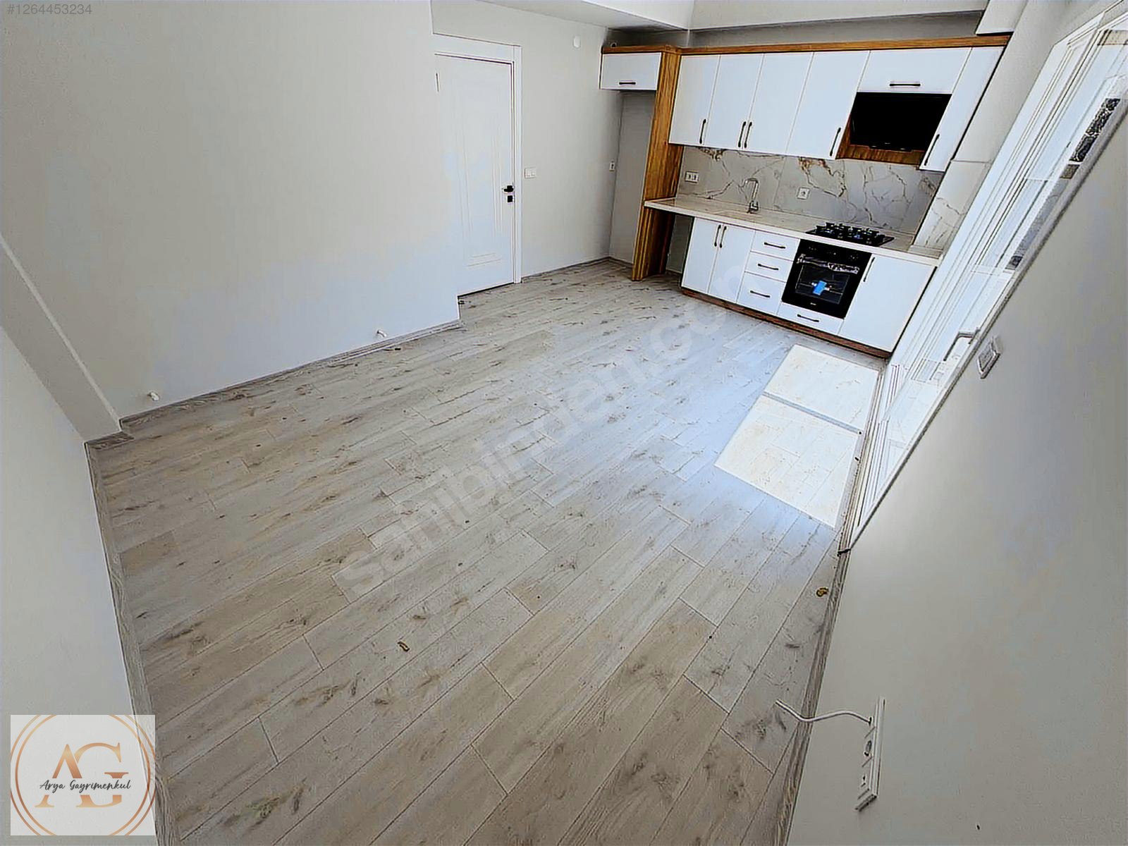 ARYA'DAN GÜRE'DE MÜSTAKİL BAHÇE KULLANIMLI SATILIK 1+1 DAİRE - BALIKESİR EDREMİT fotoğraf 3