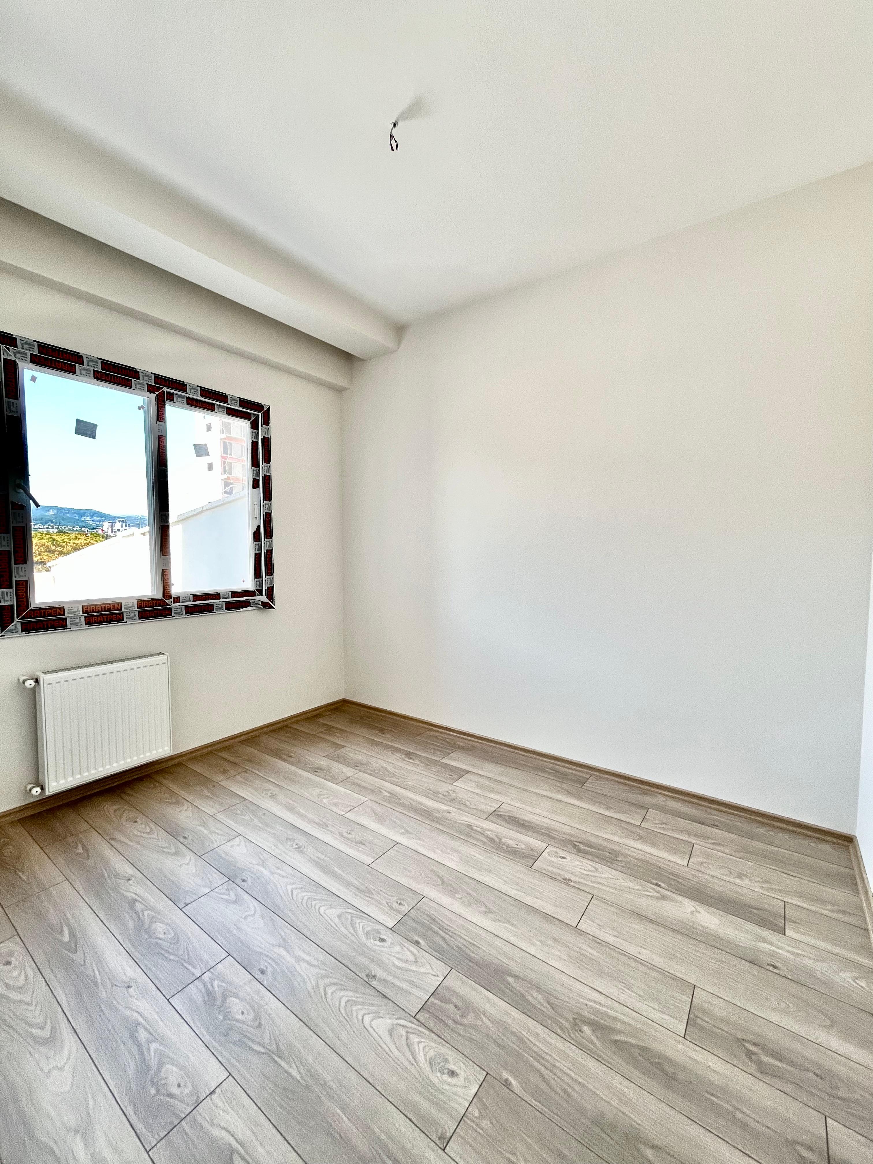 FIRSAT!!! KUYULUKTA 2. ÇEVRE YOLU YANI 3+1 200M2 TERASLI DAİRE - MERSİN MEZİTLİ fotoğraf 5