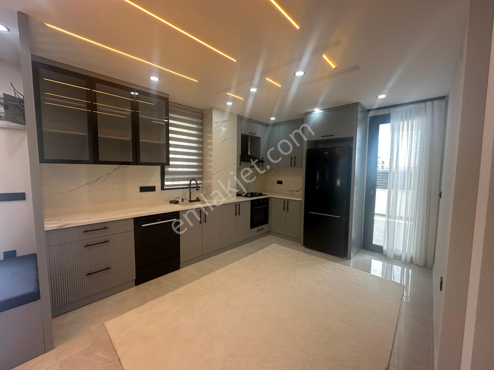 Didimde 4+1 Ayrı Mutfaklı Sıfır Yapılı Villa - AYDIN DİDİM fotoğraf 13