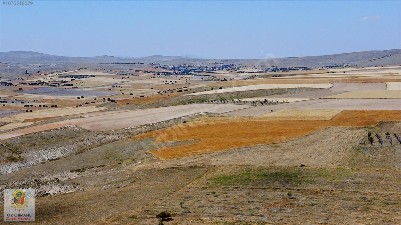 SULTANDAĞINDA 9.300 M2 KÖYE YAKIN SATILIK DÜZ TARLA - AFYONKARAHİSAR SULTANDAĞI fotoğraf 2