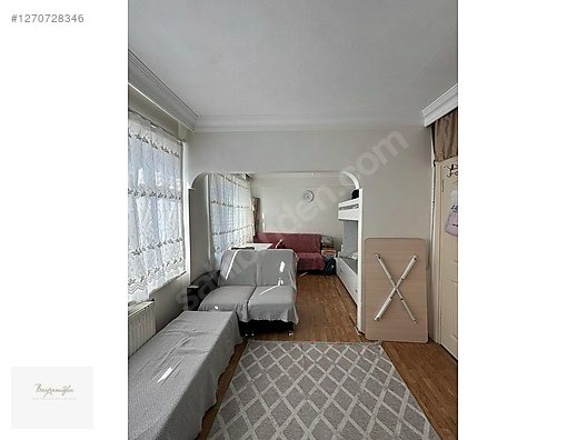 BAYRAMOĞLU EMLAK'TAN CADDE'YE 2 ADIM MESAFEDE SATILIK 1+1 DAİRE!