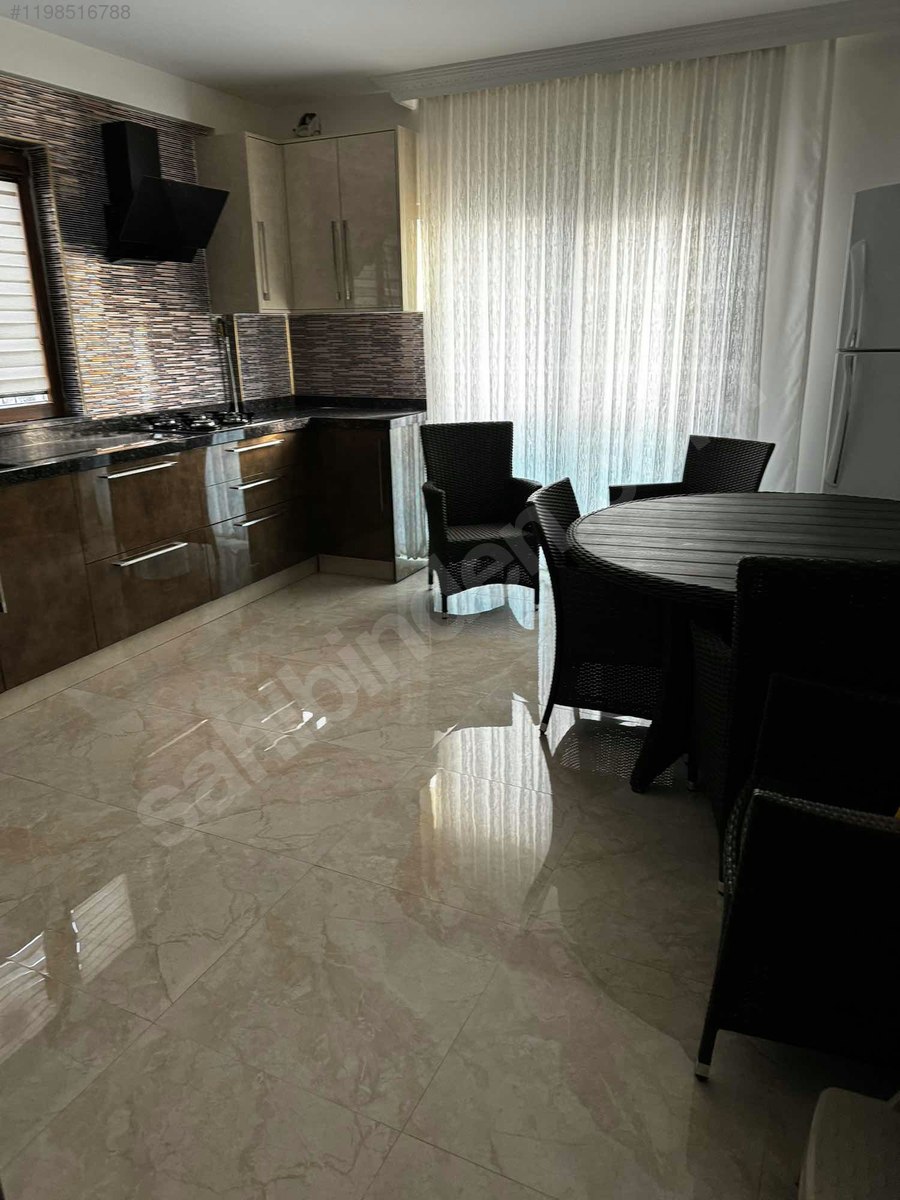 Bursa doburcada muhteşem doğa ve orman manzaralı 4 katlı villa - BURSA OSMANGAZİ fotoğraf 4