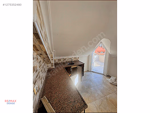 VELİEFENDİ MAHLESİNDE 4+1 DUBLEKS DAİRE SATILIK - İSTANBUL ZEYTİNBURNU fotoğraf 2