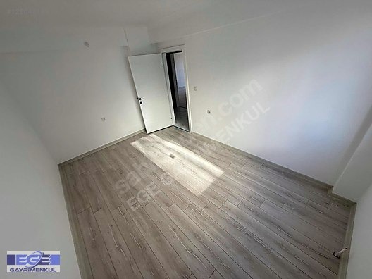 EGE'DEN DURALİ ALIÇ MH. OTURUMA HAZIR ÖN CEPHE 1. KAT 3+1 DAİRE - ANKARA MAMAK fotoğraf 7