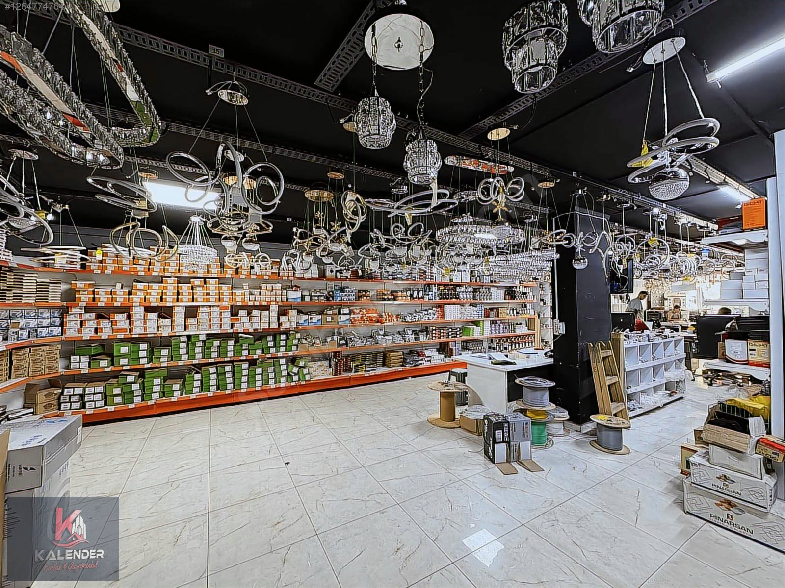 ŞEHİTLER MH. 410 M2 BODRUM + BATAR KATLI SATILIK DÜKKAN - MANİSA TURGUTLU fotoğraf 4